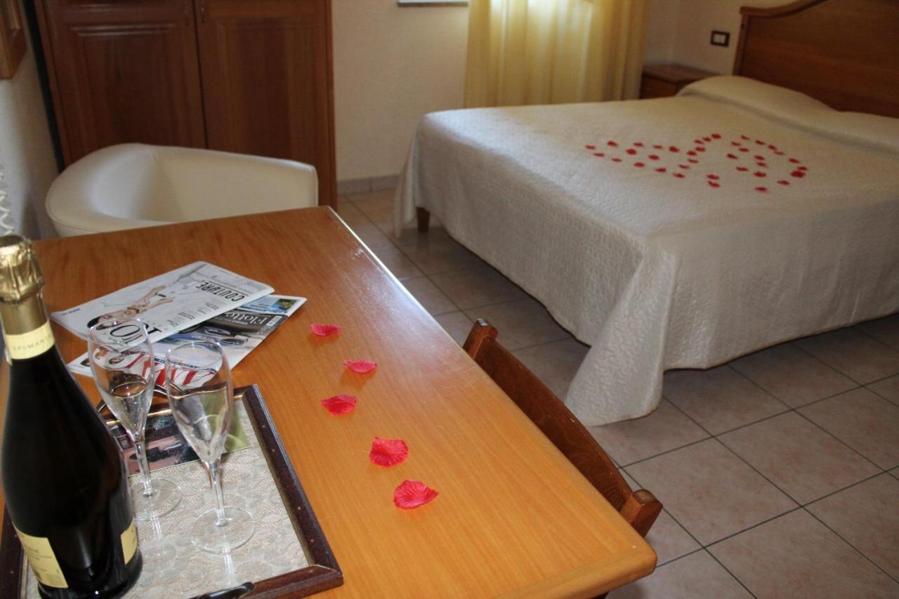 Hotel Ristorante L'Avvenire غيزيريا المظهر الخارجي الصورة