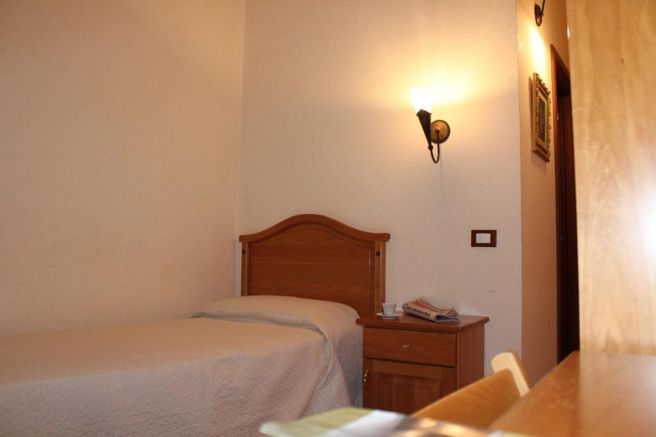 Hotel Ristorante L'Avvenire غيزيريا المظهر الخارجي الصورة