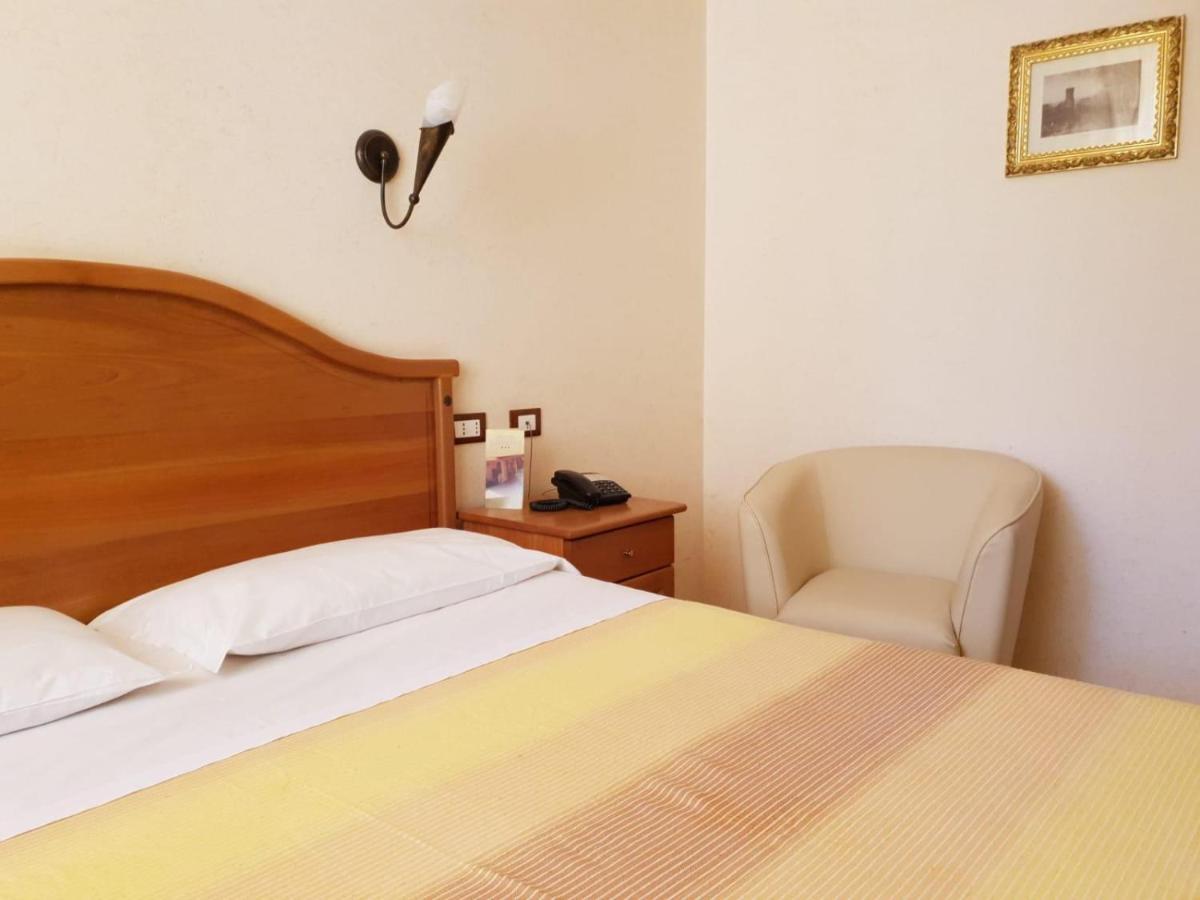 Hotel Ristorante L'Avvenire غيزيريا المظهر الخارجي الصورة