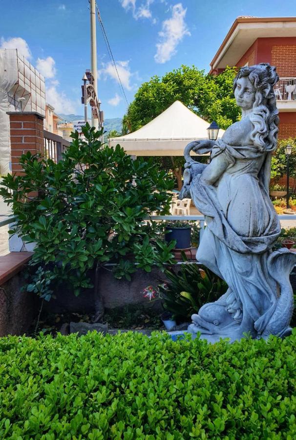 Hotel Ristorante L'Avvenire غيزيريا المظهر الخارجي الصورة